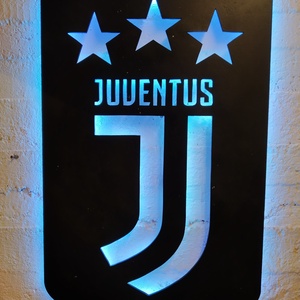 Juventus ledes falikép, fekete, Otthon & Lakás, Dekoráció, Kép & Falikép, Fából készült kép, Famegmunkálás, Megrendelésre készülő Juventus logo, fekete, 65x50 cm. 12V trafóval, távkapcsolóval.
, MESKA