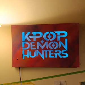 K-Pop Demon Hunters világító falikép  - otthon & életmód - dekoráció - kép & falikép - fából készült kép - Meska.hu