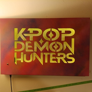 K-Pop Demon Hunters világító falikép  - otthon & életmód - dekoráció - kép & falikép - fából készült kép - Meska.hu