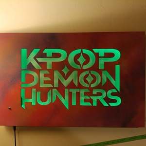 K-Pop Demon Hunters világító falikép  - otthon & életmód - dekoráció - kép & falikép - fából készült kép - Meska.hu