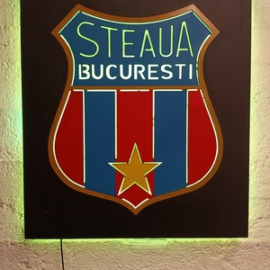 Steaua rajongóknak! - világító falikép  - otthon & életmód - dekoráció - kép & falikép - fából készült kép - Meska.hu