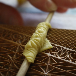 Garganelli, gnocchi mintázófa (tulipános szíves), Otthon & Életmód, Konyhafelszerelés, tálalás, Sütés, főzés, Vágódeszka, Famegmunkálás, MESKA