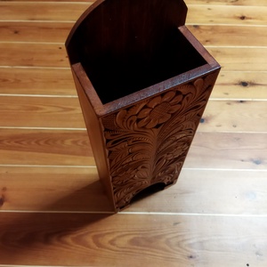 Faragott papírzsebkendő tartó  - otthon & életmód - bútor - más bútor - Meska.hu