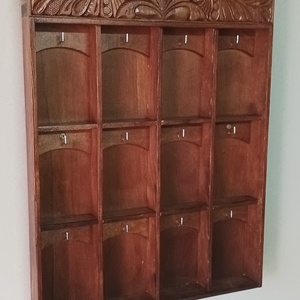 Falra szerelhető faragott kulcstartó. - baba - mama - babaszobabútor - polc, fogas - Meska.hu