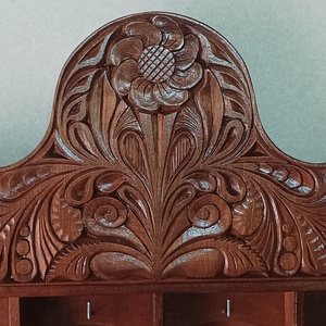 Falra szerelhető faragott kulcstartó. - baba - mama - babaszobabútor - polc, fogas - Meska.hu