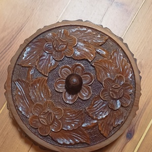 Faragott esztergálltt cukorka, vagy bármi tartó. - otthon & életmód - tárolás & rendszerezés - doboz - Meska.hu