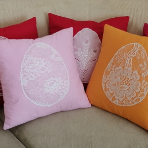 Csipkés tojás húsvéti díszpárna - otthon & életmód - lakástextil - párna & párnahuzat - Meska.hu