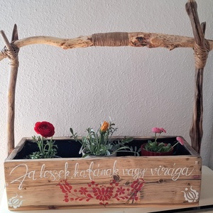 Újélet virágláda, Otthon & Életmód, Ház & Kert, Virágláda, balkonláda, Famegmunkálás, Festett tárgyak, MESKA