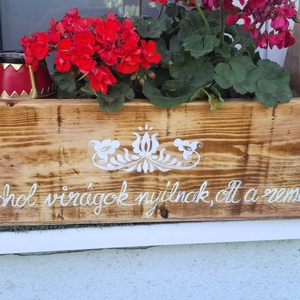 Szuverén:) virágláda - otthon & életmód - ház & kert - virágláda, balkonláda - Meska.hu