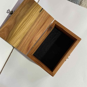 Ékszeres doboz szívecske mintával - ékszer - ékszertartó - ékszerdoboz - Meska.hu