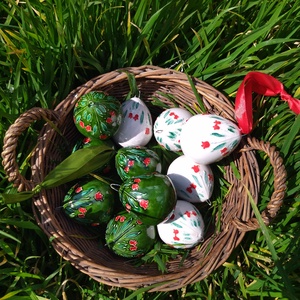 Húsvéti kerámia tojás tulipános - otthon & életmód - dekoráció - ajtó- és ablak dekoráció - ablakdísz - Meska.hu