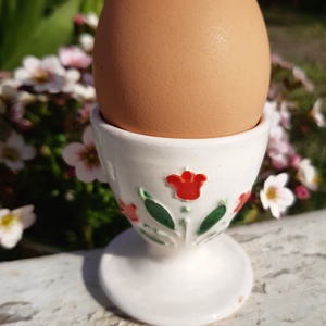 Tulipános tojástartó  - otthon & életmód - konyhafelszerelés, tálalás - tálalás - zsúrkocsi, tálalóasztal - Meska.hu