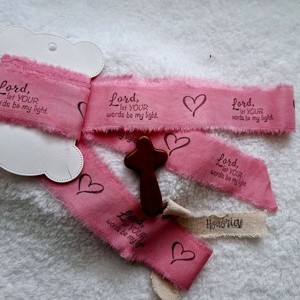 Kézzel festett és bélyegzett, tépett, pamutszalag, Bibliai, igés, felirattal- sötét rózsaszín-011, Kellékek & szerszámok, Rövidáru, Szalag, pánt, Textilszalag, , MESKA