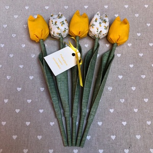 Pedagógus napi tulipán csokor /szett: 5 szál/ ingyen ajándékkártyával - otthon & lakás - dekoráció - Meska.hu
