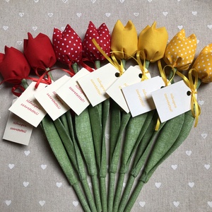 Nőnapi textil tulipánok / szett: 8 db/ ingyen ajándékkísérővel - Meska.hu