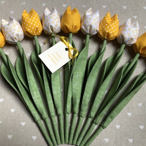 Anyák napi textil tulipánok / szett: 9 db/ ingyen ajándékkísérővel - Meska.hu