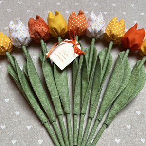 Anyák napi textil tulipánok / szett: 9 db/ ingyen ajándékkísérővel, Otthon & Életmód, Dekoráció, Virágdísz és tartó, Csokor & Virágdísz, Varrás, MESKA