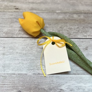 Textil tulipán Szeretettel! feliratos ajándékkártyával, búcsúajándék óvó néninek, dadusnak, Otthon & Lakás, Dekoráció, Virágdísz és tartó, Csokor & Virágdísz, Varrás, MESKA