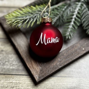 Egyedi karácsonyi gömb névvel, Karácsony, Karácsonyi lakásdekoráció, Karácsonyfadíszek, Gravírozás, pirográfia, MESKA