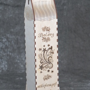 Egyedien kérhető mintás gravírozott elegáns fa bortartó. - otthon & életmód - konyhafelszerelés, tálalás - tálalás - bortartó - Meska.hu