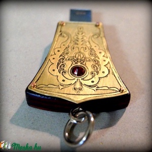 Pendrive swarovski kristállyal -  - Meska.hu