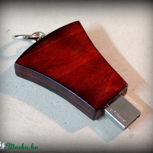 Pendrive swarovski kristállyal -  - Meska.hu