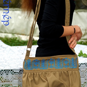 Kalotaszegi Szépasszony buggyos táskája (barna-türkiz) - táska & tok - kézitáska & válltáska - vállon átvethető táska - Meska.hu