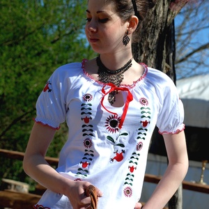 Csángó Fehérnép szalagos blúza - fehér RU - ruha & divat - női ruha - blúz - Meska.hu Csángó Fehérnép szalagos blúza - fehér RU - ruha & divat - női ruha - blúz - Meska.hu