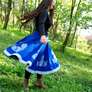 Fehérnép kalotaszegi pörgős szoknyája (királykék) - ruha & divat - női ruha - szoknya - Meska.hu