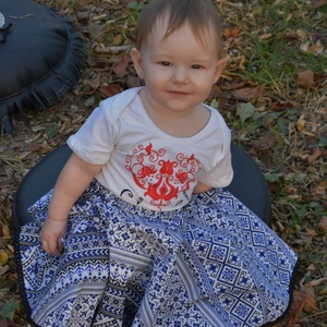 Leányka pörgős szoknya - kék szőttes mintával - ruha & divat - babaruha & gyerekruha - szoknya - Meska.hu
