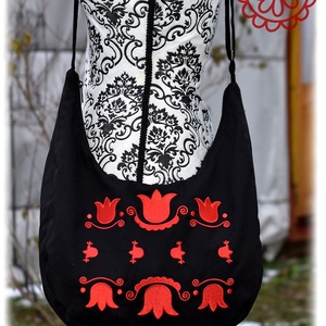 Fehérnép csónaktáskája - Mezőség, Táska & Tok, Kézitáska & válltáska, Nagy pakolós táska, Hímzés, Varrás, MESKA