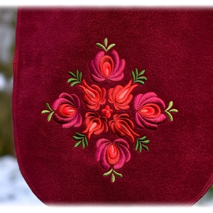 Fehérnép matyó téli sál � bordó - ruha & divat - sál, sapka, kendő - sál - Meska.hu