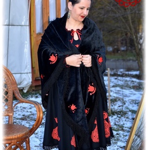 Mezőségi nagykendő (fekete) - ruha & divat - sál, sapka, kendő - vállkendő - Meska.hu