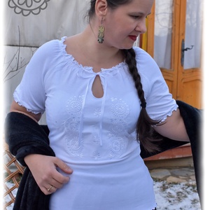 Zalai Ragyogó: Fehérnép zalai fehérhímzéses szalagos blúza � fehér RU - ruha & divat - női ruha - póló, felső - Meska.hu