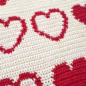 Szíves horgolt kéztörlő - otthon & életmód - fürdőszoba - törölköző - Meska.hu