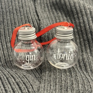 Itallal tölthető karácsonyfadísz - Meska.hu