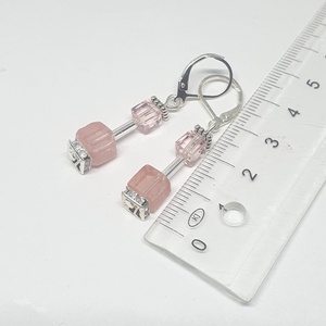 CUBE rózsaszín fülbevaló - ékszer - fülbevaló - lógó fülbevaló - Meska.hu