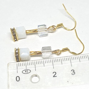 CUBE kék fülbevaló - ékszer - fülbevaló - lógó fülbevaló - Meska.hu