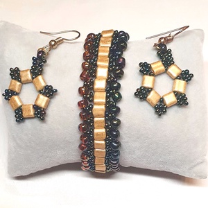 Irizáló zöld ékszerszett, Ékszer, Karkötő, Gyöngyös karkötő, Ékszerkészítés, Gyöngyfűzés, gyöngyhímzés, MESKA