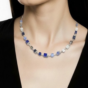 CUBE kék nyaklánc, Ékszer, Nyaklánc, Gyöngyös nyaklánc, Ékszerkészítés, Gyöngyfűzés, gyöngyhímzés, MESKA