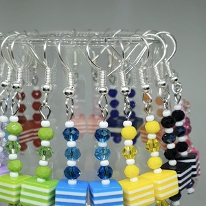 Csíkos fülbevalók - ékszer - fülbevaló - lógó fülbevaló - Meska.hu