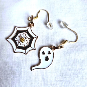 Halloween szellem-pókháló fülbevaló - Meska.hu