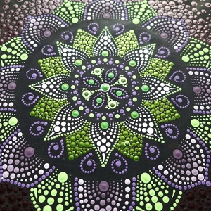 Pontozott mandala -  Zöld, lila, fehér - otthon & életmód - dekoráció - spiritualitás - mandala - Meska.hu