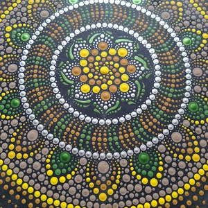 Pontozott mandala - Barna, sárga, zöld - otthon & életmód - dekoráció - spiritualitás - mandala - Meska.hu