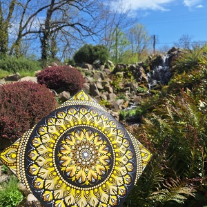 Pontozott mandala - Sárga, Napfonatcsakra mandala - Meska.hu