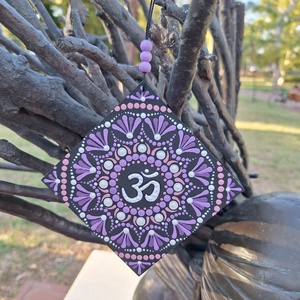 Pontozott mandala - Om lila függő  - otthon & életmód - dekoráció - spiritualitás - mandala - Meska.hu