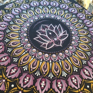 Pontozott mandala- Lótusz ragyogás - Meska.hu