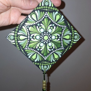 Pontozott mandala - Zöld függő - otthon & életmód - dekoráció - spiritualitás - mandala - Meska.hu