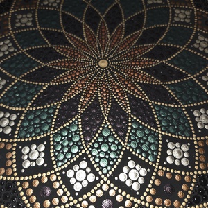 Kézzel pontozott arany-zöld-lila mandala vásznon - 30x30 cm - otthon & életmód - dekoráció - spiritualitás - mandala - Meska.hu