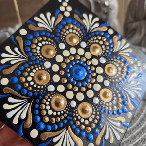 Kézzel festett mandala hűtőmágnes 10�10 cm - kék, fehér, bronz fa hűtőmágnes - otthon & életmód - dekoráció - spiritualitás - mandala - Meska.hu